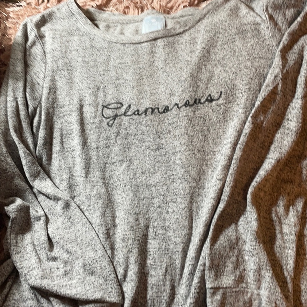 Sunday’s long sleeved top - Picture 1 of 4